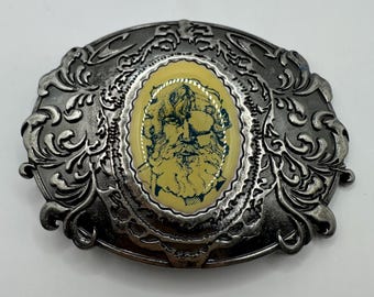 Vintage Oval Engraved Sculpted Floral and Vine Pattern Belt  display picture 1