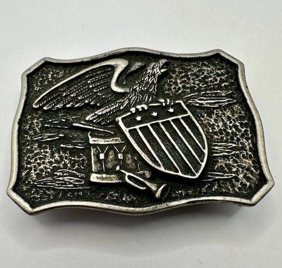 Vintage Belt Buckle American Flag Shield Eagle Patriotic Unique