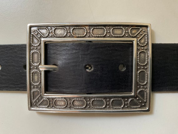 Rare Rectangular centre bar belt buckle with uniq… - image 3