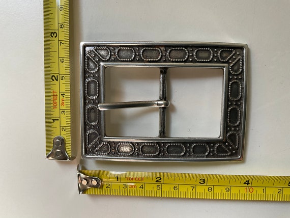 Rare Rectangular centre bar belt buckle with uniq… - image 2