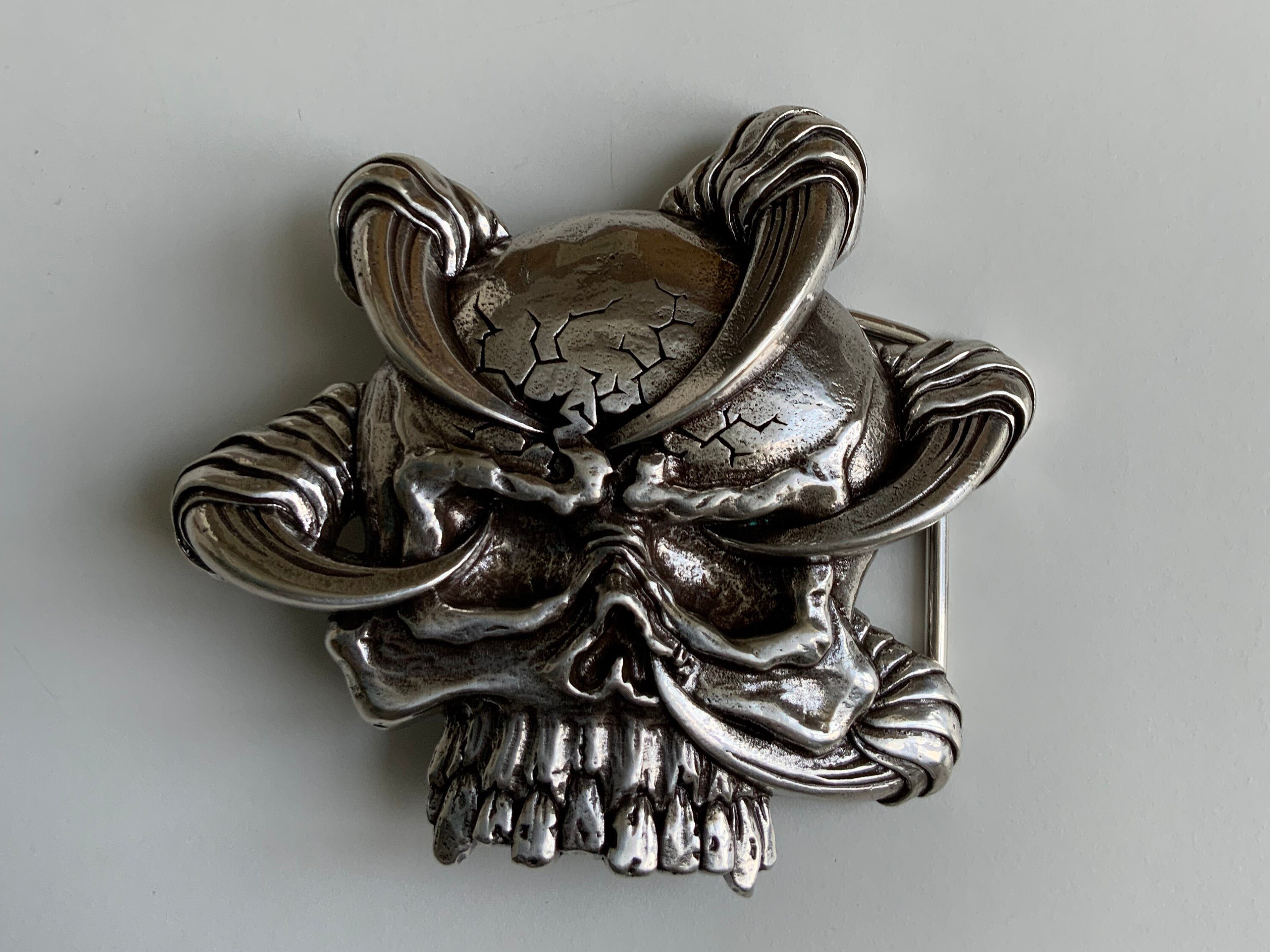 Robertson 1801 Sterling Longhorn Skull Trophy Buckle - Clint Orms Engravers  & Silversmiths