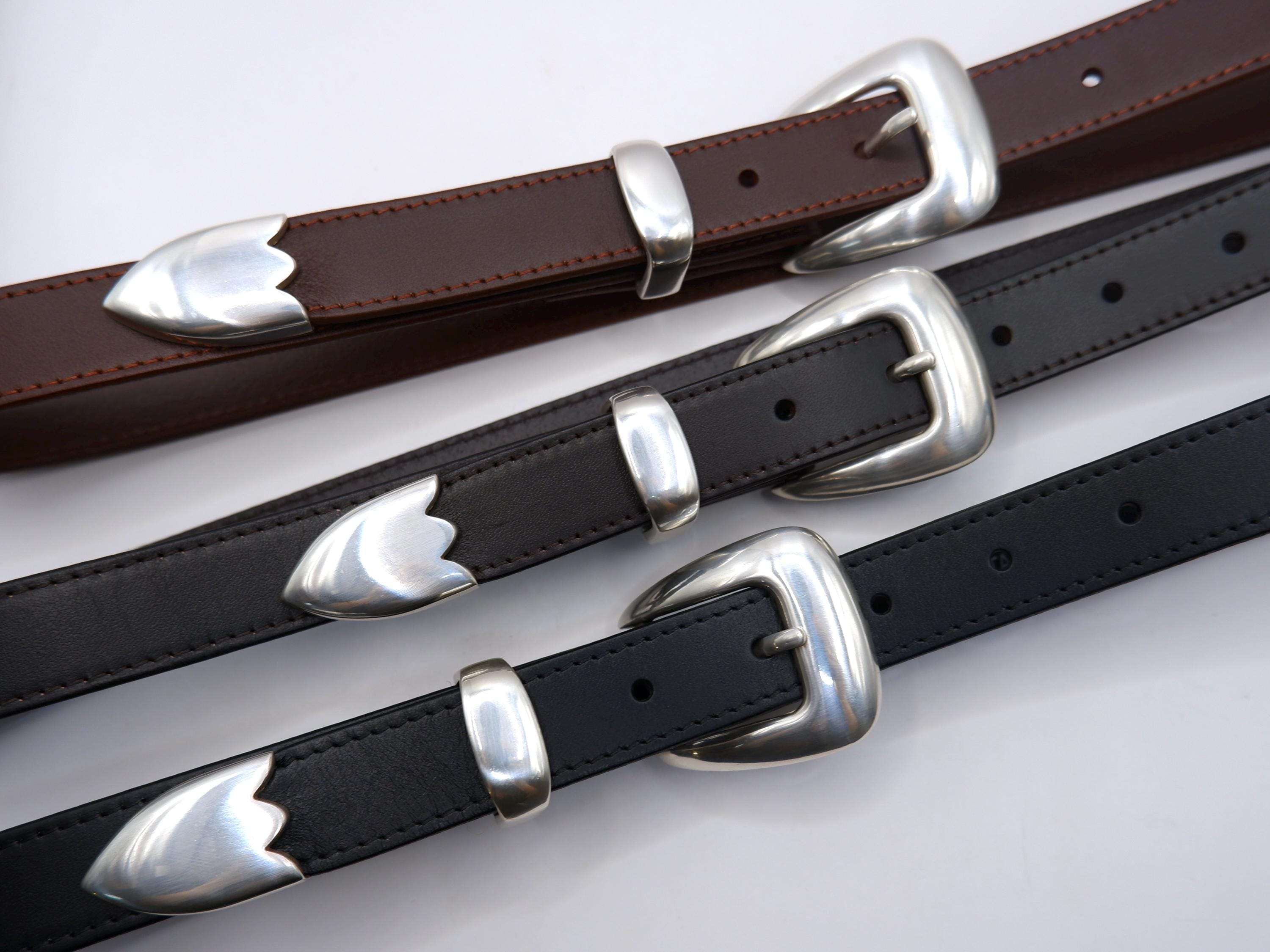 Simple Traditional Scalloped Western 3 Piece Buckle Set  display picture 3