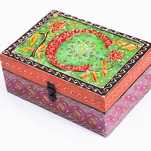 Lavish Touch  Pandora Box