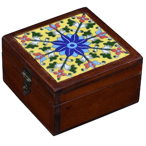 Lavish Touch  Zerum Box