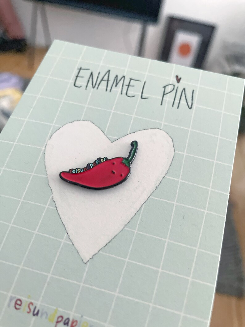 Food Enamel Pin Chili chilli Kawaii Cute Asian Pin Food Pin Soft Emaille Pin Anstecknadel spicy food Bild 3