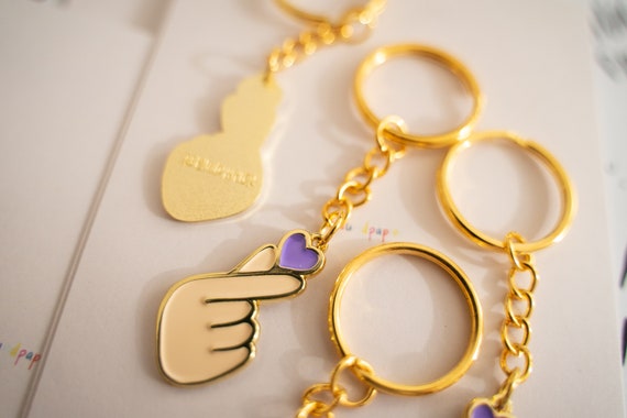 Finger Hearts Keychain | Korean Finger Heart | Asian Keychain