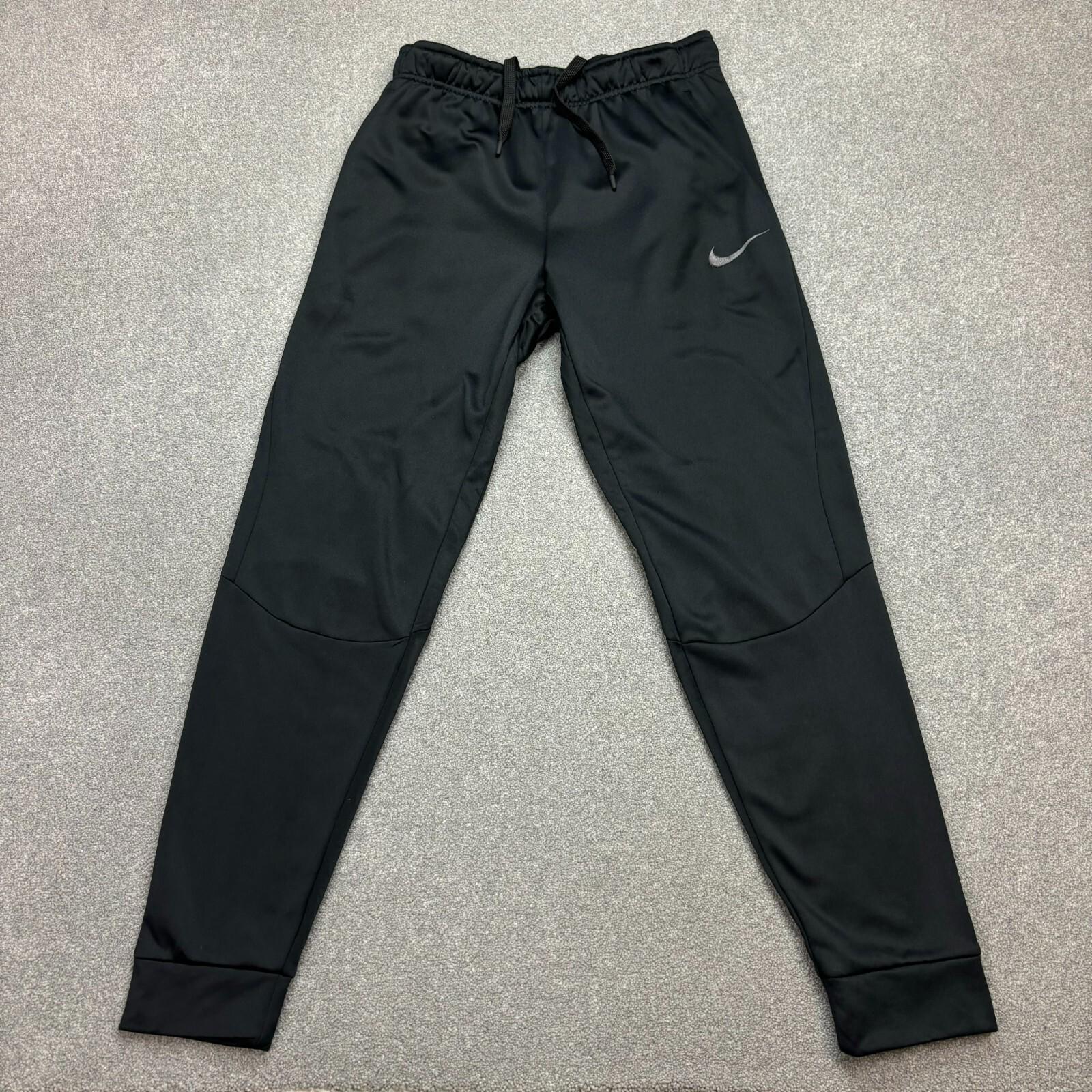 duplicate nike track pants