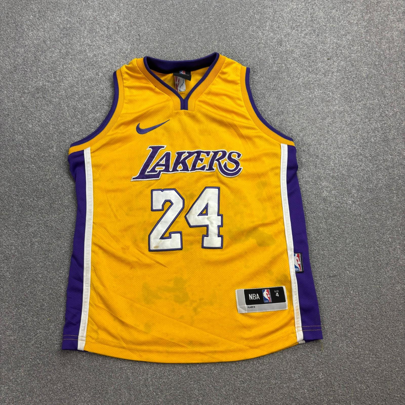 kobe bryant jersey youth small
