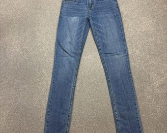 Levis Jeans Womens 26x32 Blue Denim Mittlere Waschung Skinny Taper Hose Dame