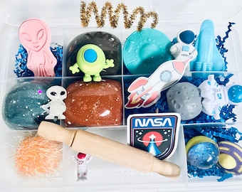 Sensory Play Kit, sensory box, cadeau voor jongen, astronaut playdoh-kit, deegset, kindercadeau, drukke doos voor kinderen, sensorische reisset