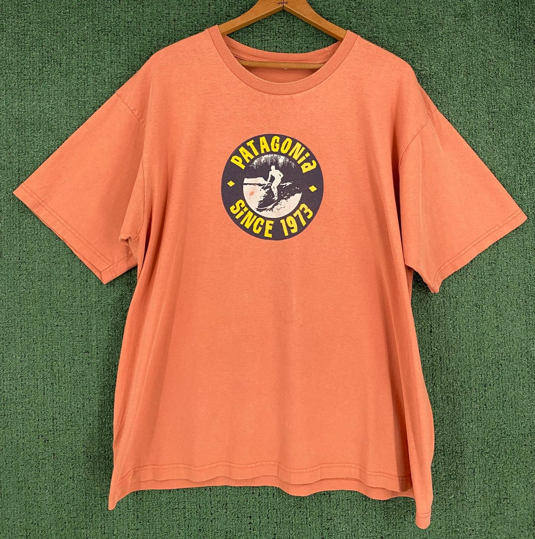 VTG 90's Patagonia Beneficial T's Surf Surfer Faded T-shirt Mens