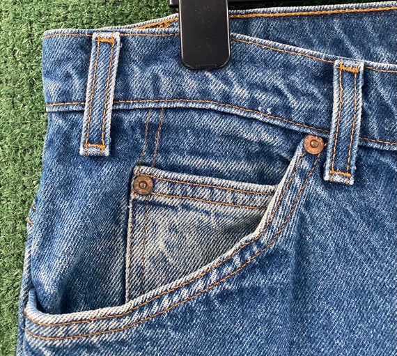 VTG 90’s Levi’s 517 Orange Tab Boot Cut Jeans Men… - image 8
