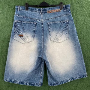 Vintage Y2K Akademiks Logo Baggy Denim Jean Shorts Jorts Men’s Size 41