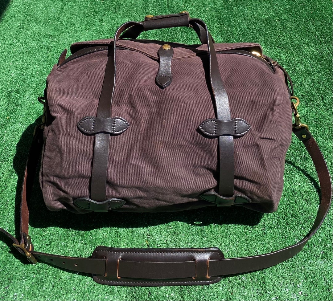 C.C. Filson Co. Rugged Twill Brown Small Duffle Bag Style 70220 With