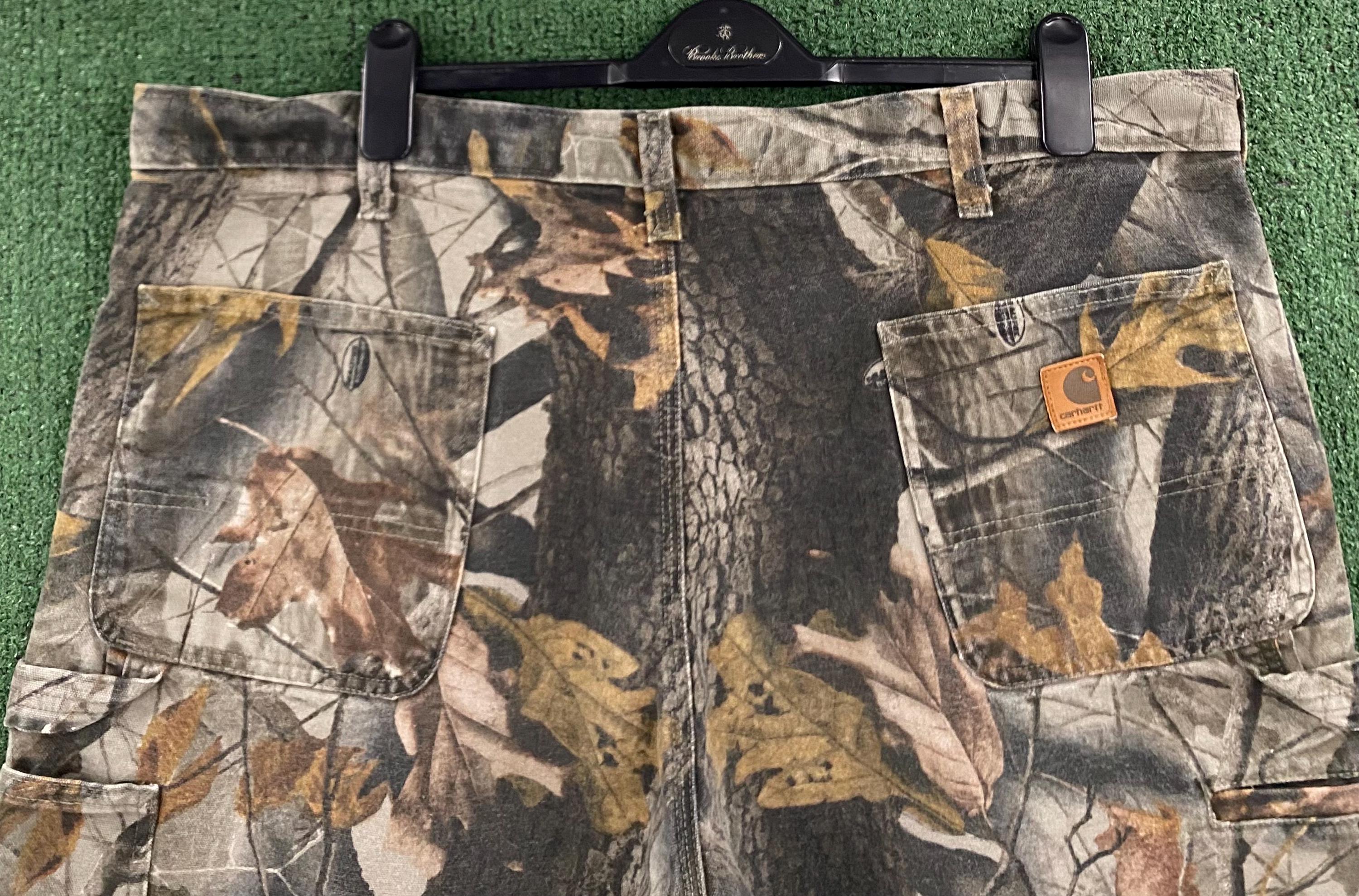 VTG Y2K Carhartt Realtree Hardwoods Camo Camouflage Carpenter