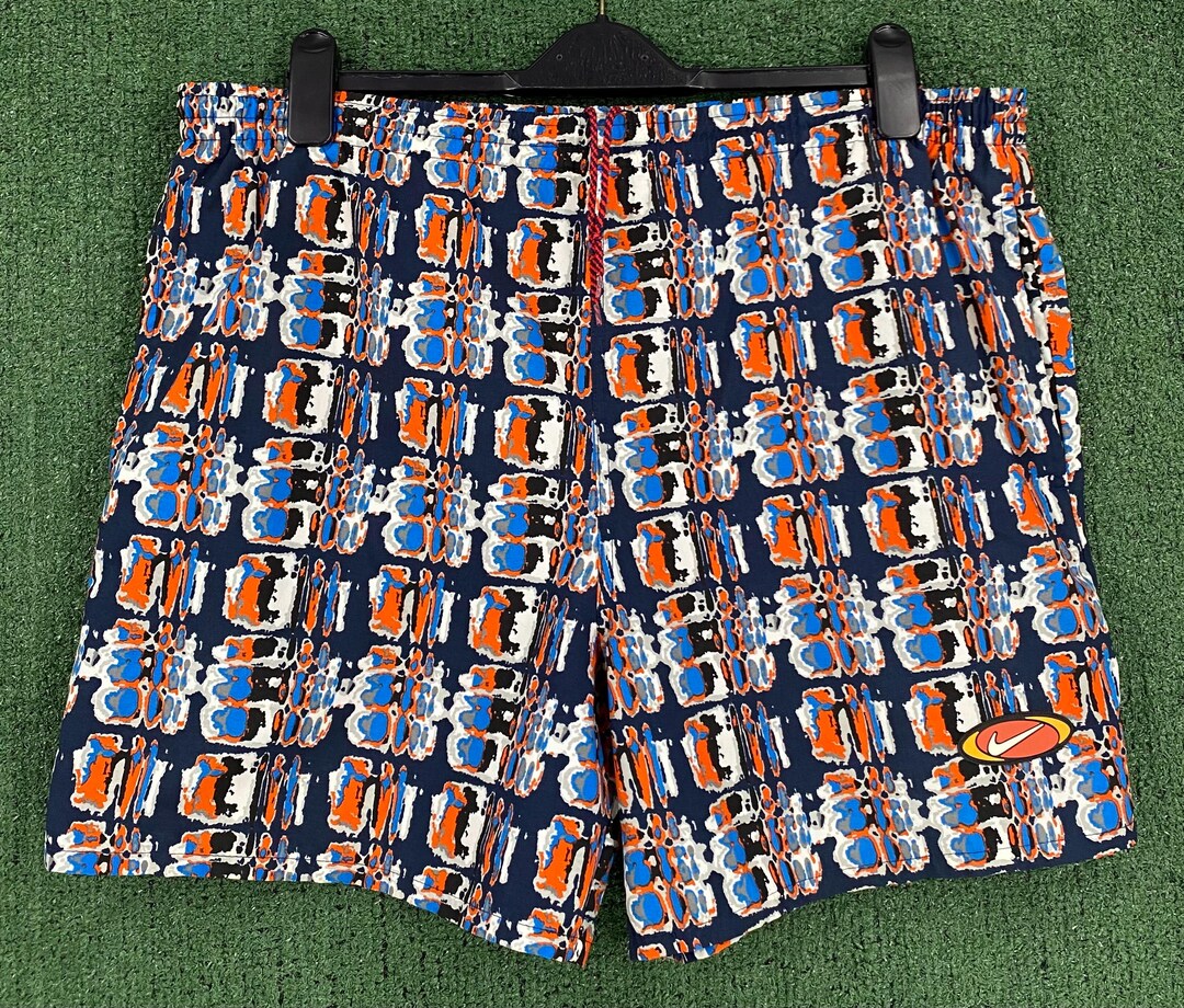 90s nike design swim shorts 総柄 白タグ VTG 90's Nike White Tag Colorful Patterned Rubber Swoosh Shorts