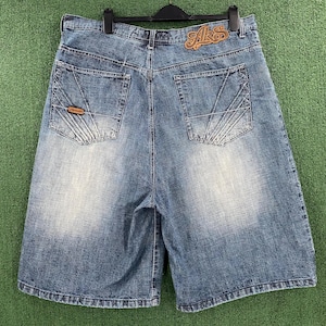 Vintage Y2K Akademiks Logo Baggy Denim Jean Shorts Jorts Men’s Size 40