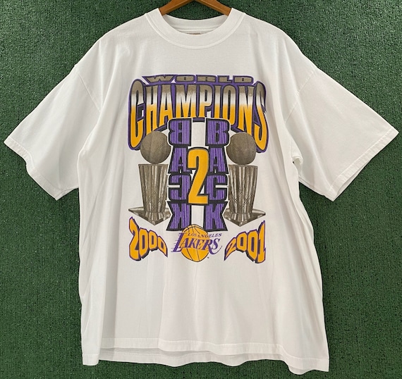 ロサンゼルス・レイカーズ 2000 NBAチャンピオン Tシャツ M s-l1200.jpg