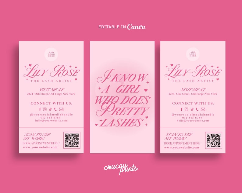 Puede incluir: Tres tarjetas de visita de color rosa claro con texto en rosa oscuro. Las tarjetas exteriores muestran Lily-Rose The Lash Artist, direcci&oacute;n, iconos de redes sociales y un c&oacute;digo QR. La tarjeta central dice I KNOW A GIRL WHO DOES PRETTY LASHES.