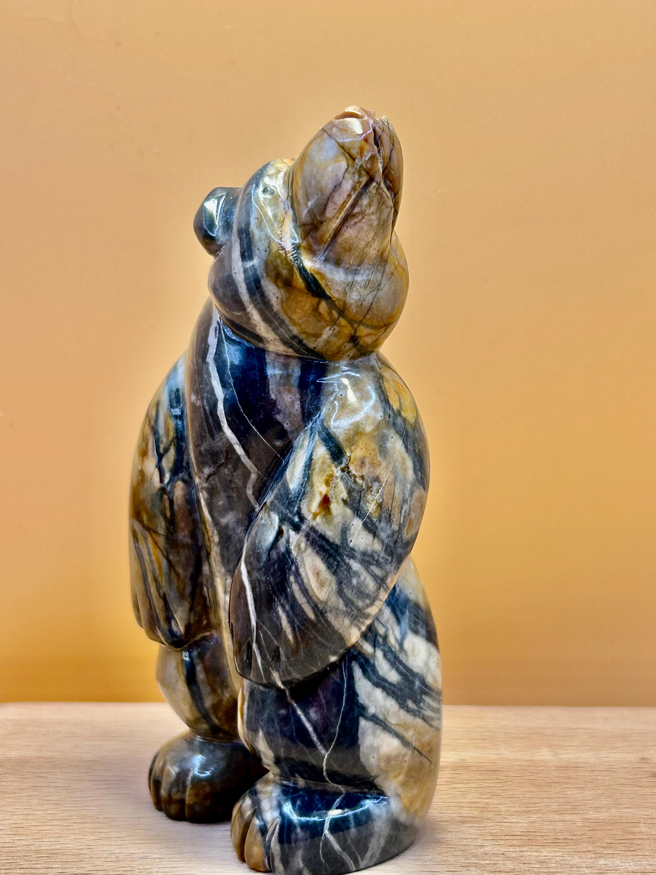 Zuni fetish carving - Etsy 日本