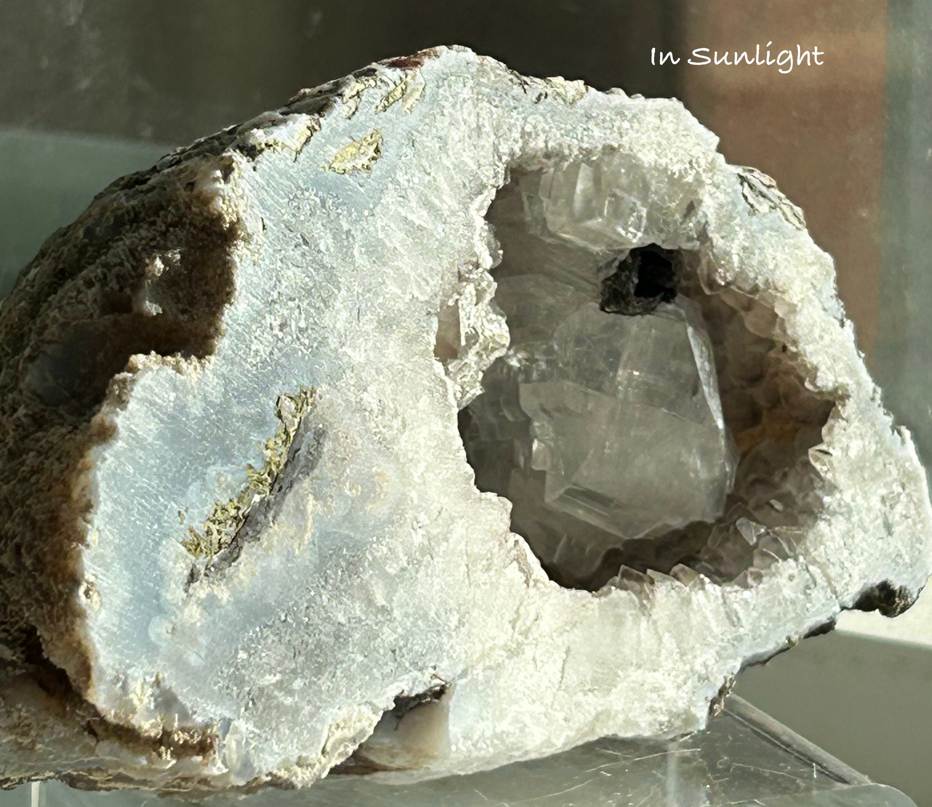 750g Tranca Geode "Coconut Geode" - Set (Cut in Half)- Unpolished