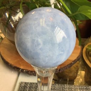 Extra Large Celestilte Sphere