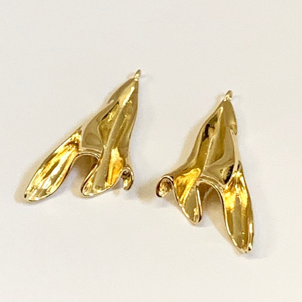 2 Pieces Free Flow, Wavy, Pleated Pendant, Charms for Jewelry Making, DIY Findings Component, 14k Gold Plated Accessories (54-WGP-or-52-GP))