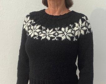 Sarah Lund jumper knitted from pure Icelandic wool - FruStrik - Denmark