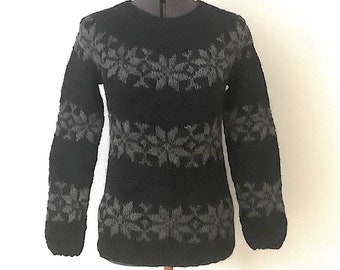 Sarah Lund hand knitted sweater from Fru Strik. Made from Icelandic wool. Finished model in size M