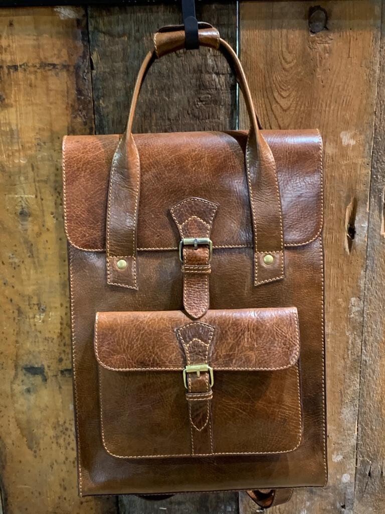 SMART ITALIAN XL Light Brown Backpack. 100% Real Leather 
