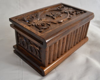 Wooden puzzle box with secret compartment, walnut wood personalized jewelry box, keepsake chest, magic lock box