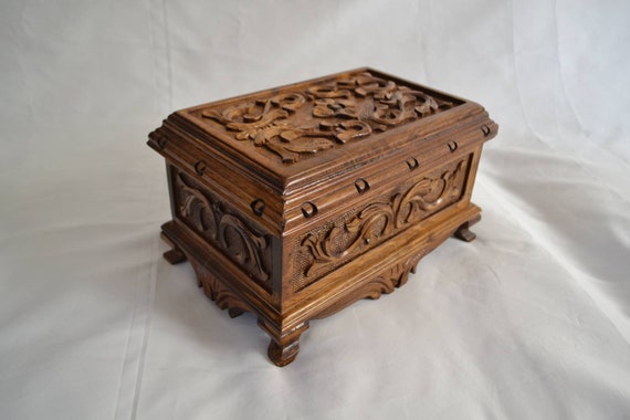Wooden Lock Box, Pedestal Hidden Key Jewelery Chest, Ottoman Walnut Jewelry  Box With Rose Motif, Carved Storage Chest, Card Box Wedding 