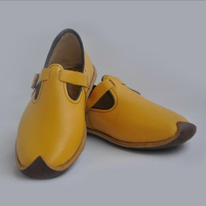 Women Yellow Flat Leather Shoes, Buckled Yellow Shoe, Women&#39;s Leather Slip Ons, Turkish Loafer for Women, Yemeni, Genuine leather Shoes