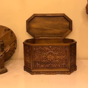 Hand Carved Storage Chest, Walnut Wood Turkish Traditional Heirloom Bride Hope Chest, Trunk Coffee Table
