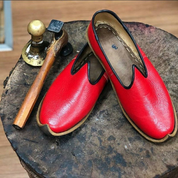Red Unisex Leather Shoes, Comfortable Natural Footwear, Women Flats Loafers, Ottoman Turkish Summer Sabah Shoes, Genuine Leather slip ons