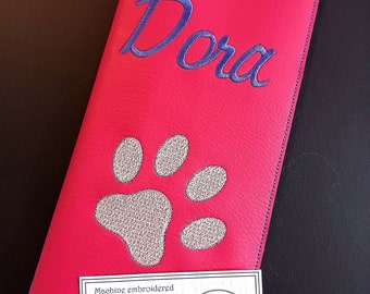 Pet Vaccination Card Holder Embroidery File (6x10" hoop)