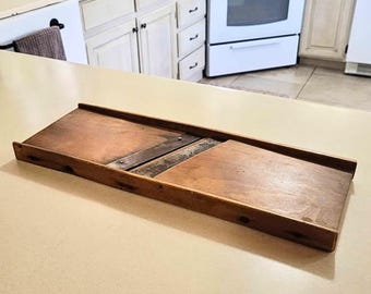 Antique Cabbage Slaw Cutter Slicer, Primitive Farmhouse Kitchen Décor
