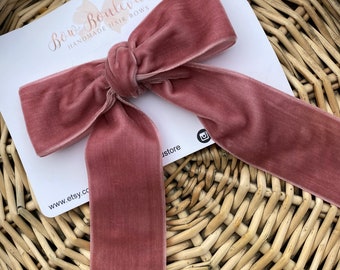lazo de terciopelo rosa rubor