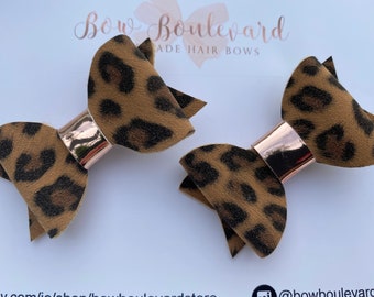 Brown animal print bows