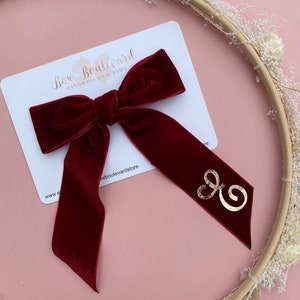 Personalised velvet bows. Different colours available