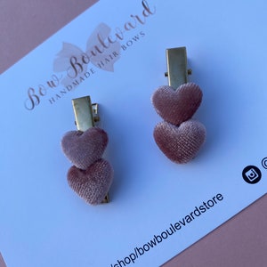 Blush rosa Samt Herz Clips