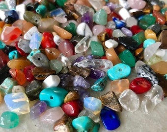 DIY gemstone crystals raw stone crafts semi-precious stone beads nuggets jewelry aventurine amethyst rose quartz and much more with hole