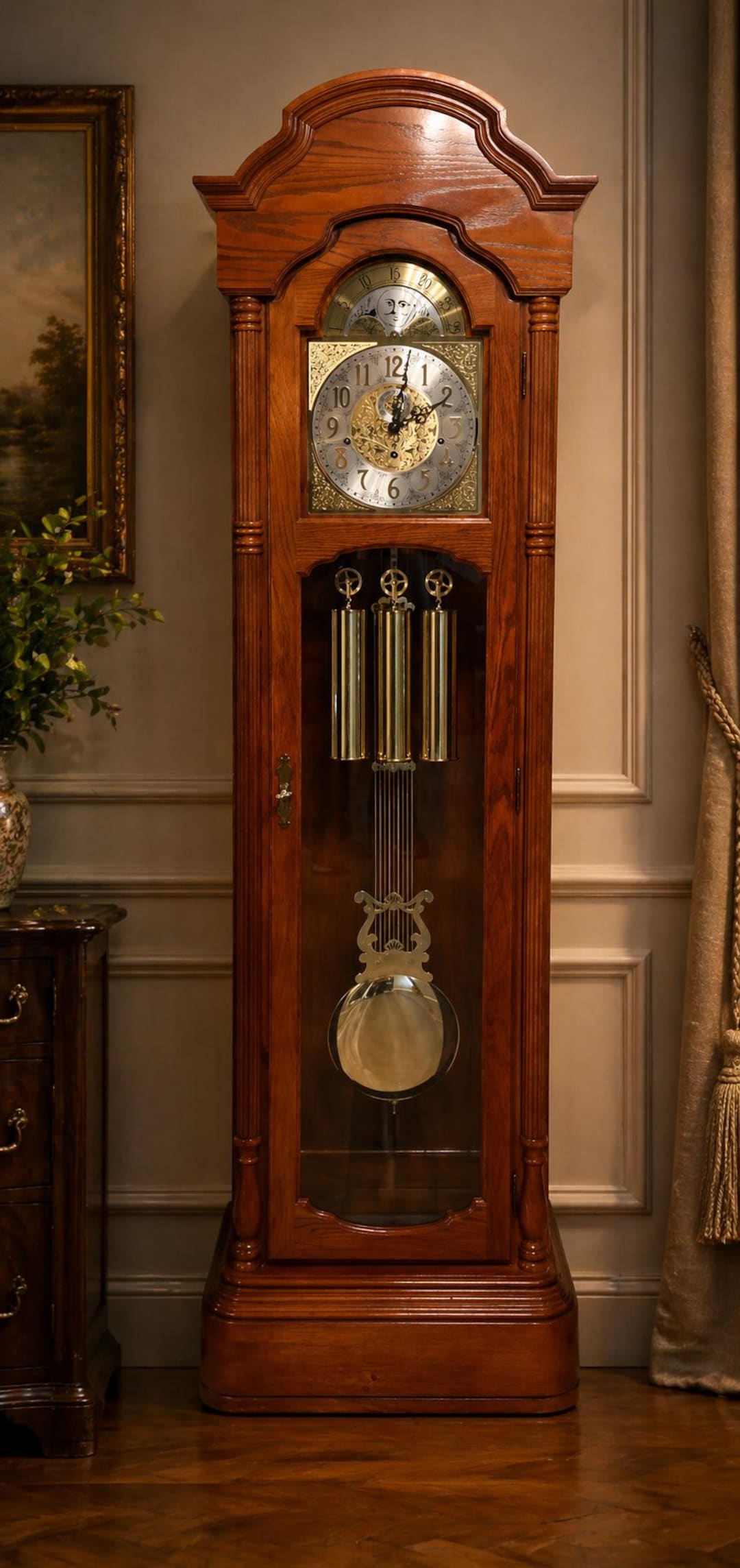 Ridgeway Model 266 Vintage Grandfather Clock in Cherry With Moon