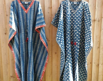 Caftan fait main en coton bleu foncé imprimé à la main pour les petites et les grandes tailles, petite courbe, taille libre, tunique caftan de maternité, vêtements de détente