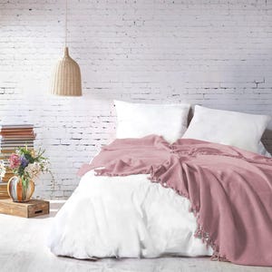 Waffle Cotton Blanket – Queen or King Size Bed Cover, Soft Bed Throw, Lightweight Bedspread
