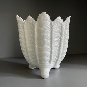 Coalport Country Ware celery vase: 1960s vintage bone china, textured leaf pattern footed bowl