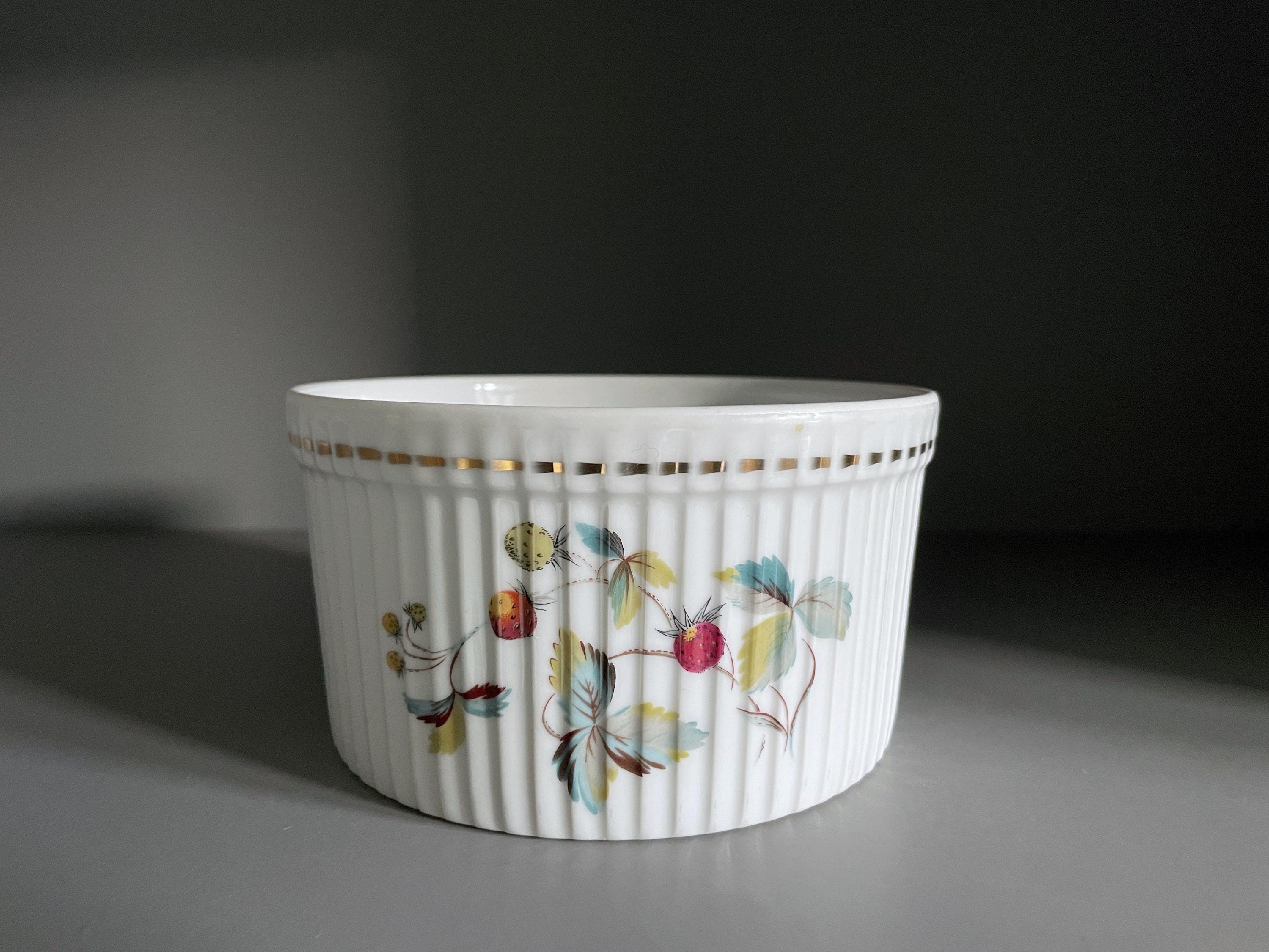 Royal worcester strawberry fair - Etsy 日本