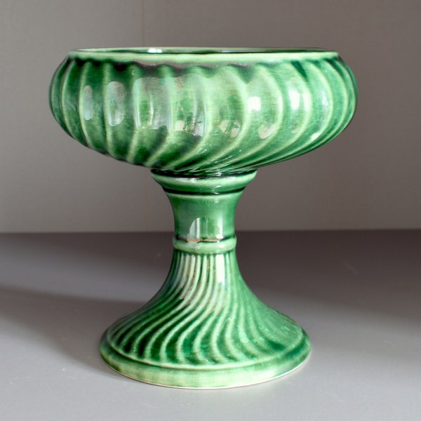 Dartmouth pedestal vase in emerald green glaze. Shape No 223 with a swirling ribbed pattern, c1950s - 13cm high
