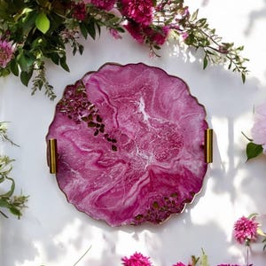 Handmade Pink Tray, decorative tray, epoxy serving tray, epoxy art, wedding gift, housewarming gift, geode art, vanity tray.