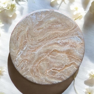 Cream Lazy Susan, Hand poured food safe Epoxy Resin on Bamboo, Geode Art, Geode Epoxy Resin, Housewarming Gift, Functional Art.